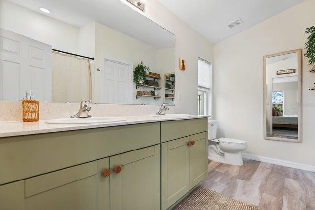 14615 BRUMBY RIDGE AVENUE, Lithia, FL 33547