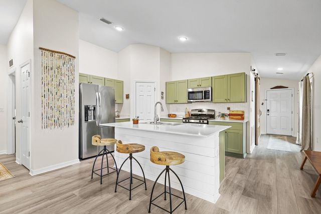 14615 BRUMBY RIDGE AVENUE, Lithia, FL 33547