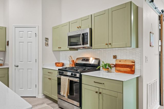 14615 BRUMBY RIDGE AVENUE, Lithia, FL 33547