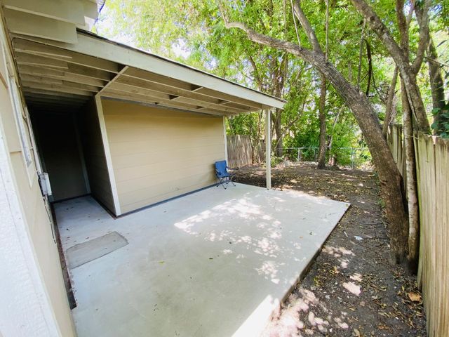 3711 Vineland DR A, Austin, TX 78722