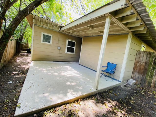 3711 Vineland DR A, Austin, TX 78722