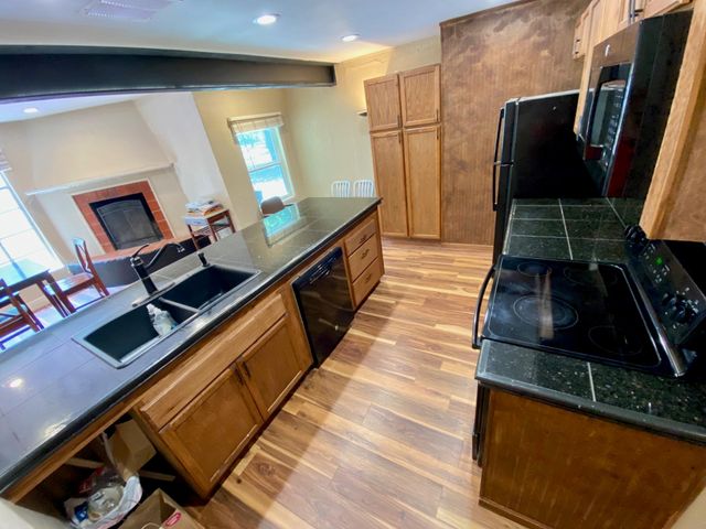 3711 Vineland DR A, Austin, TX 78722