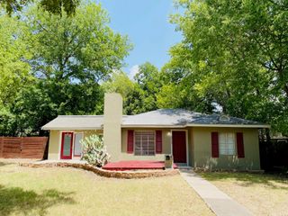 3711 Vineland DR A, Austin, TX 78722