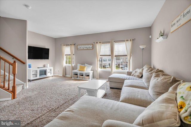 4 HURFF CT, Swedesboro, NJ 08085