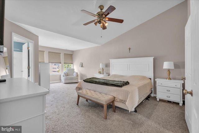 4 HURFF CT, Swedesboro, NJ 08085