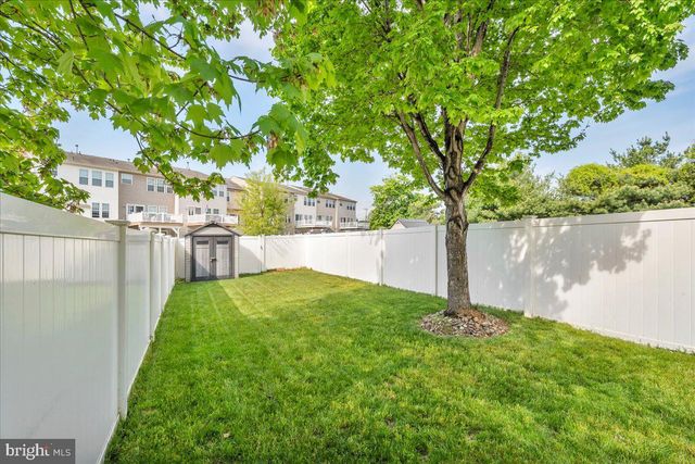 4 HURFF CT, Swedesboro, NJ 08085