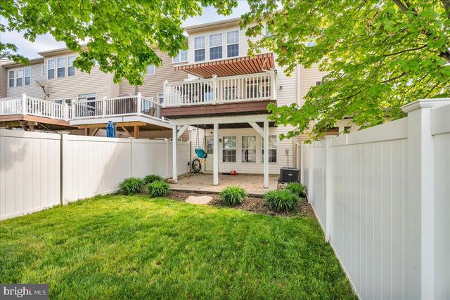 4 HURFF CT, Swedesboro, NJ 08085