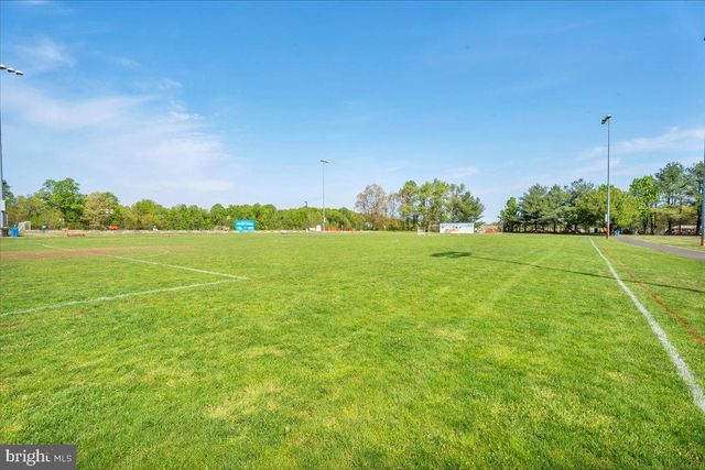 4 HURFF CT, Swedesboro, NJ 08085