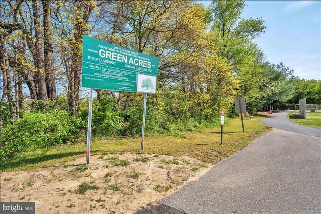 4 HURFF CT, Swedesboro, NJ 08085