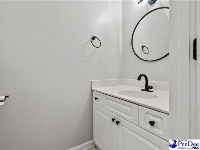 228 Ames Bury Pointe, Florence, SC 29501