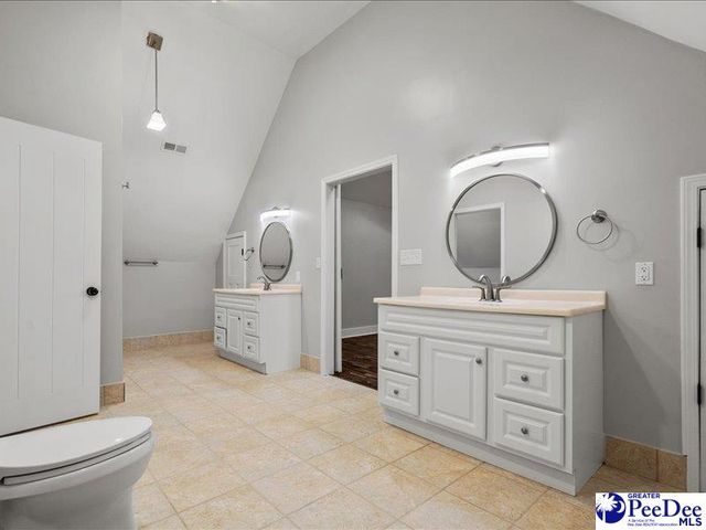 228 Ames Bury Pointe, Florence, SC 29501