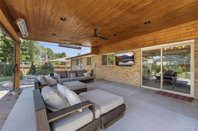 645 Cody Court, Lakewood, CO 80215