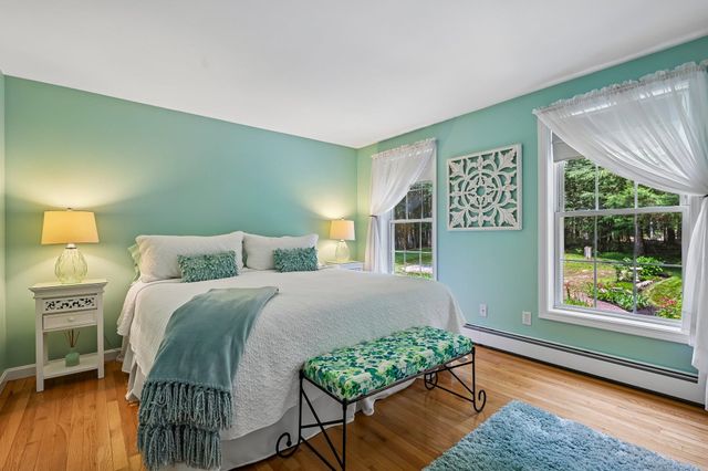 15 Emerald Drive, Danville, NH 03819
