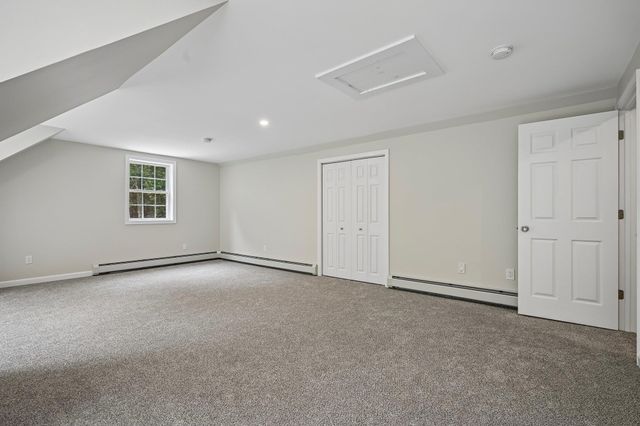 15 Emerald Drive, Danville, NH 03819