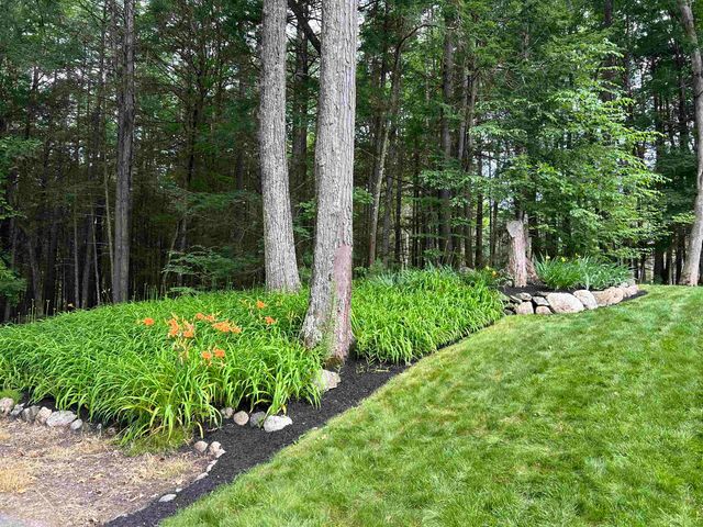 15 Emerald Drive, Danville, NH 03819