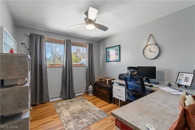 415 Valeside Avenue NE, Massillon, OH 44646