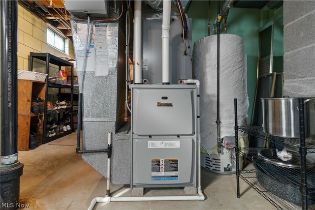 415 Valeside Avenue NE, Massillon, OH 44646