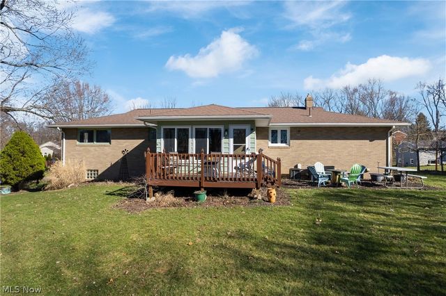 415 Valeside Avenue NE, Massillon, OH 44646