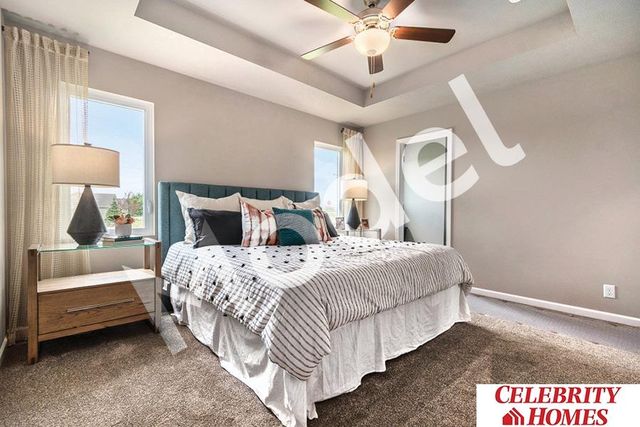 7918 N 113 Avenue, Omaha, NE 68142