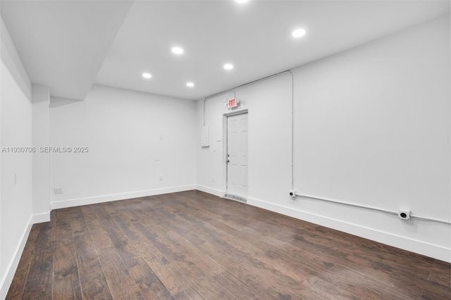 8930 SW 40th Street, Miami, FL 33165