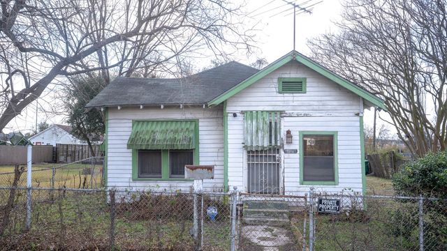 8808 Leander Street, Houston, TX 77012