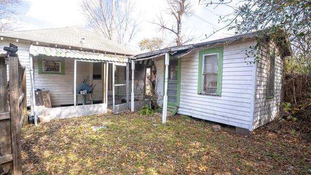 8808 Leander Street, Houston, TX 77012