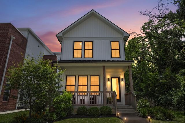 1215 Oak Street, Columbus, OH 43205