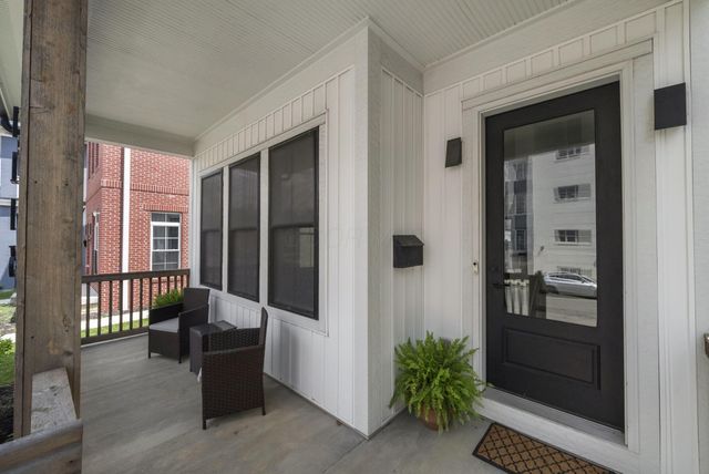 1215 Oak Street, Columbus, OH 43205