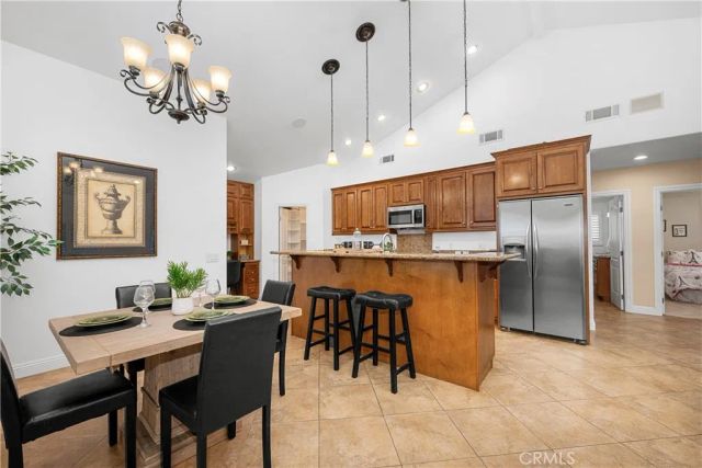 3702 Petaluma, Long Beach, CA 90808