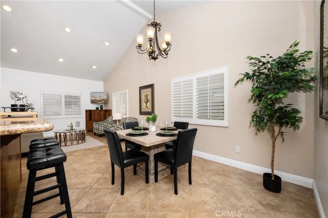 3702 Petaluma, Long Beach, CA 90808