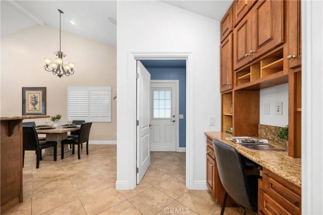 3702 Petaluma, Long Beach, CA 90808