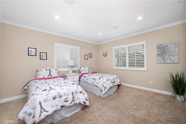 3702 Petaluma, Long Beach, CA 90808