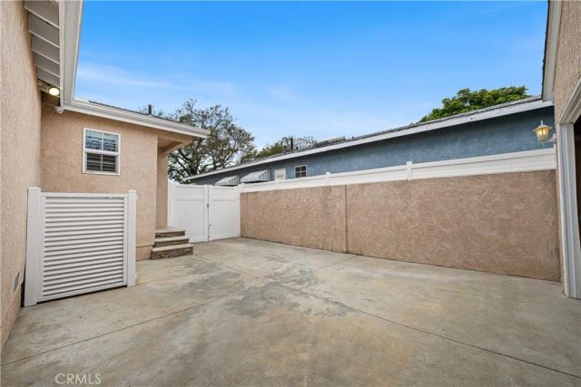 3702 Petaluma, Long Beach, CA 90808