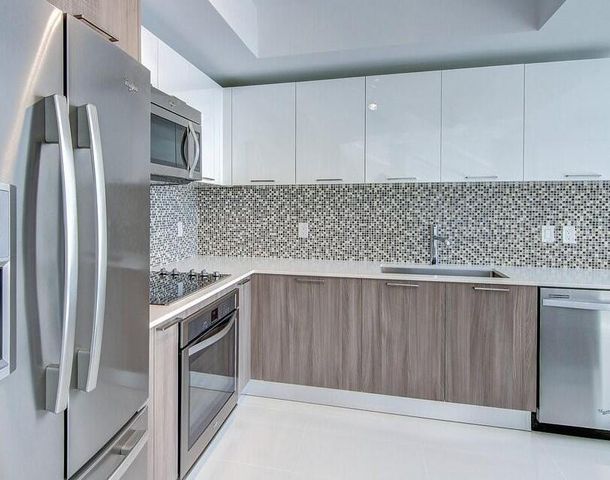 5252 NW 85th Avenue 1208, Doral, FL 33166