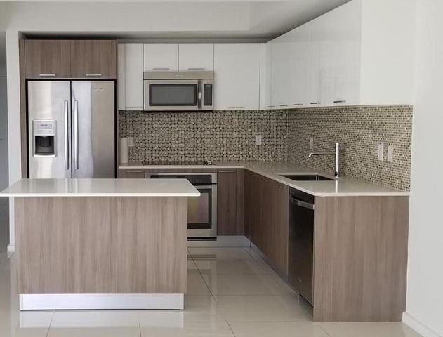 5252 NW 85th Avenue 1208, Doral, FL 33166