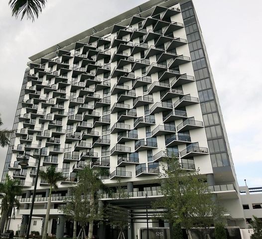 5252 NW 85th Avenue 1208, Doral, FL 33166