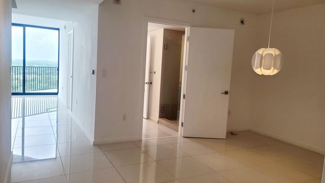 5252 NW 85th Avenue 1208, Doral, FL 33166