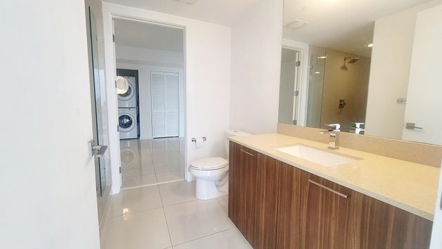 5252 NW 85th Avenue 1208, Doral, FL 33166