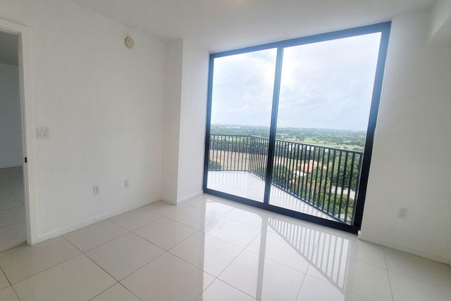 5252 NW 85th Avenue 1208, Doral, FL 33166