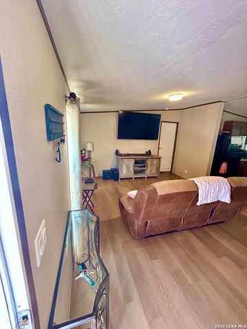 115 E 4TH ST, Natalia, TX 78059