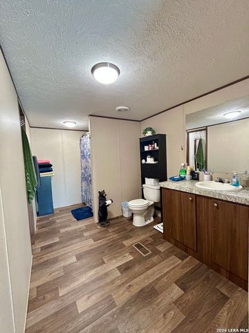115 E 4TH ST, Natalia, TX 78059