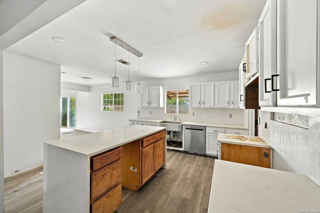 7022 Mill Stream St, Leon Valley, TX 78238