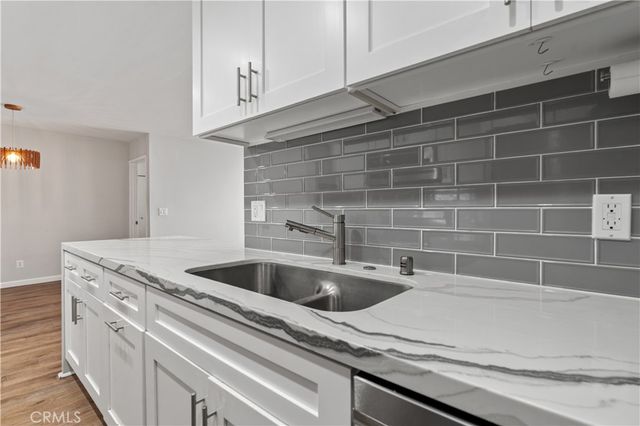 5301 Raintree 301, Culver City, CA 90230