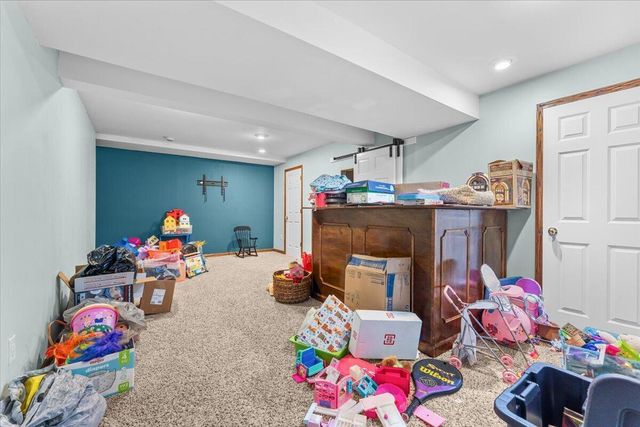 705 Chief Kewaskum PLACE, Kewaskum, WI 53040