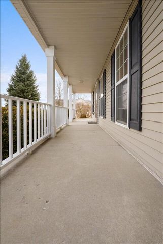 705 Chief Kewaskum PLACE, Kewaskum, WI 53040