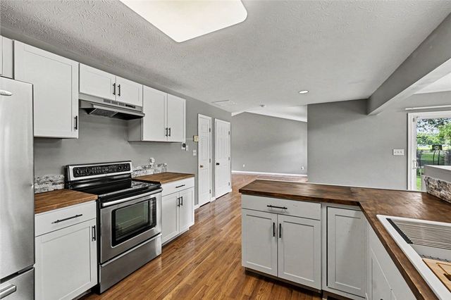 6423 Riverbend Drive, Clayton, OH 45415