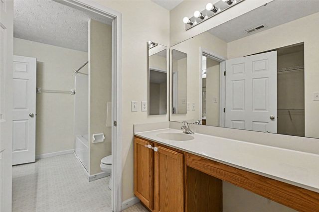 6423 Riverbend Drive, Clayton, OH 45415