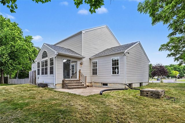 6423 Riverbend Drive, Clayton, OH 45415