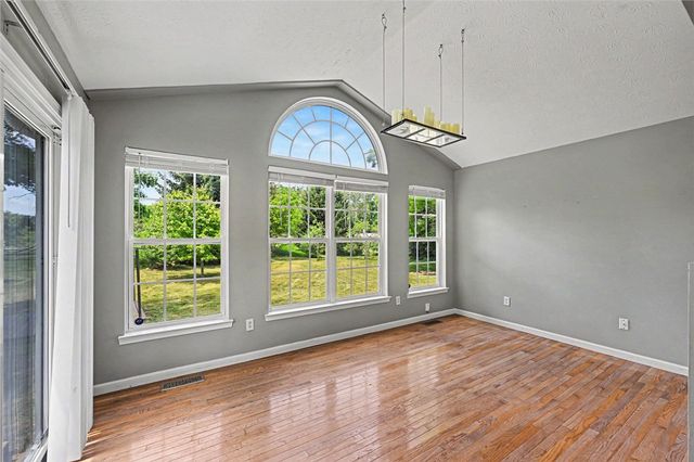6423 Riverbend Drive, Clayton, OH 45415