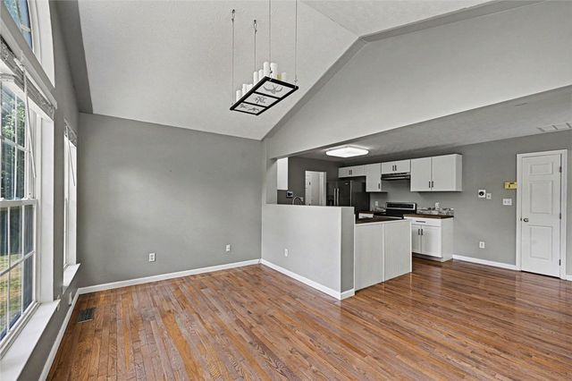 6423 Riverbend Drive, Clayton, OH 45415